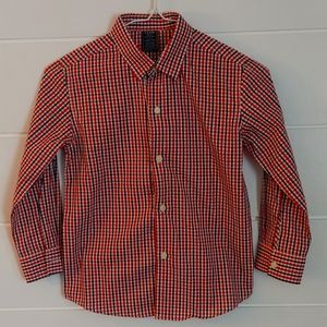 Boys izod long sleeve button up shirt S (6-7)